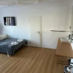 金锚酒店