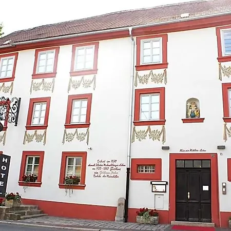 Hotel Zum Goldenen Anker 3*