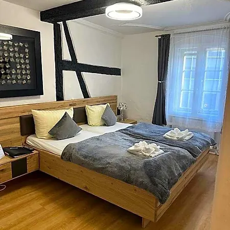 Hotel Zum Goldenen Anker 3*